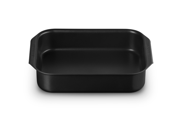 Le Creuset 27x23cm black roasting tin, hard anodised, non-stick, dishwasher safe, heat resistant, 3.3L capacity – Keans
