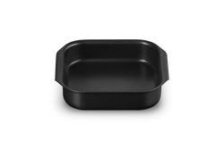 Le Creuset 22x22cm black square roasting tin, non-stick, hard anodised, dishwasher safe, ovenproof to 260°C – Keans