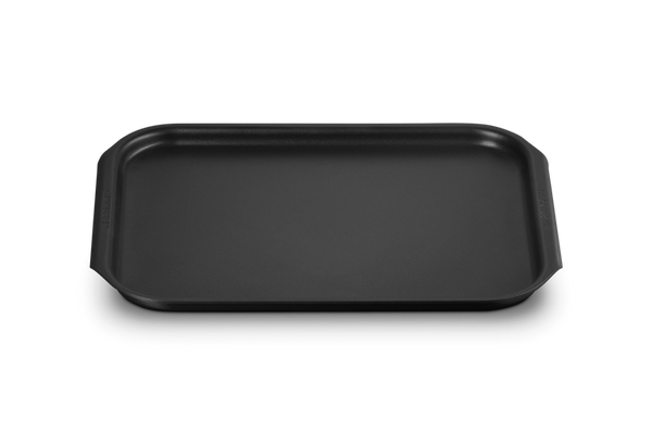 Le Creuset Medium Rectangular Roasting Tray 28x22cm, hard anodised, non-stick, oven safe, dishwasher safe – Keans Claremorris