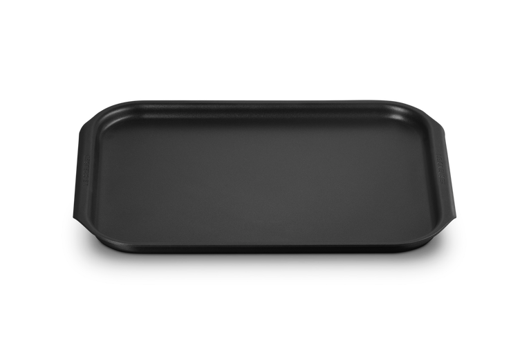 Le Creuset Medium Rectangular Roasting Tray 28x22cm, hard anodised, non-stick, oven safe, dishwasher safe – Keans Claremorris