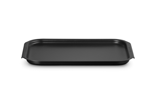 Le Creuset Medium Rectangular Roasting Tray 28x22cm Black – Durable Cast Iron Bakeware | Keans Claremorris