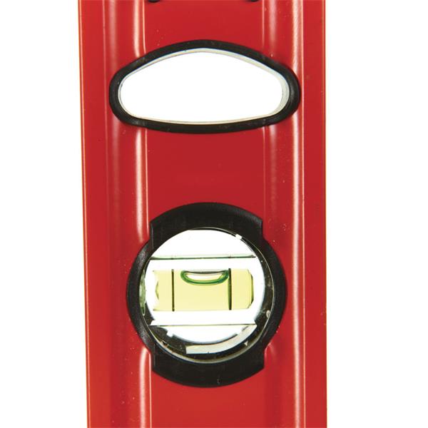 Close-up of the Milwaukee Level Slim 80cm bubble vial and red frame detail.