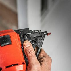 Milwaukee M18 Fuel Cordless Framing Nailer with 2x2.0ah Batteries