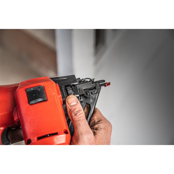Milwaukee M18FN16GA-0X M18 Fuel 16GA Angled Finish Nailer (Bare Unit) - Image 7