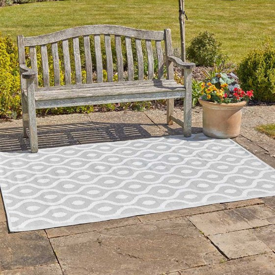 Neptune Outdoor Rug Slate 160x230 cm, water-resistant polypropylene, ideal for patios and balconies - Keans Claremorris