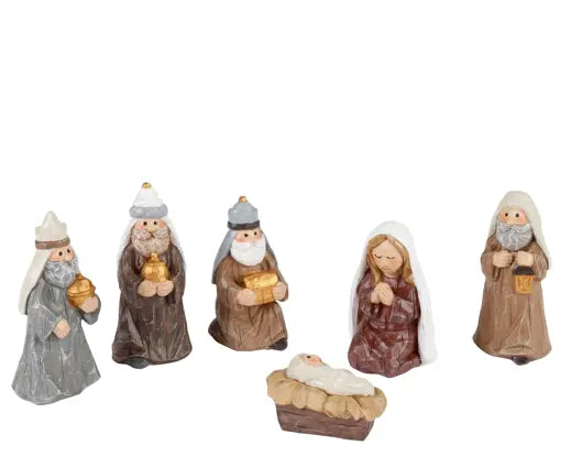 Christmas Nativity Set with Stable – 7 Piece Polyresin Set - Image 2