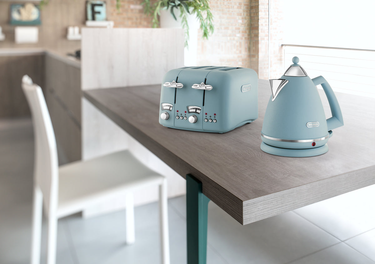 DeLonghi Argento Kettle - Flora Blue - Image 4