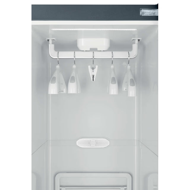 Haier Couture Care Cloth Closet | CCEL02LU1-UK - Image 3