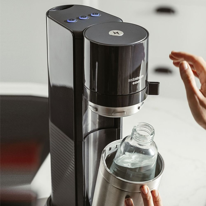 SodaStream Duo Sparkling Water Maker Starter Kit with 2 Bottles in Black – Keans Claremorris