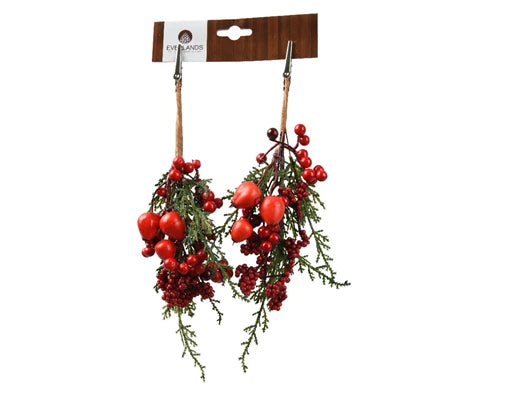 Big Berry Clip – Red Berries Set of 2 - Image 1