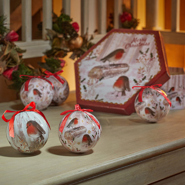 Vintage Baubles Box of 7 – Robin Christmas Tree Decorations