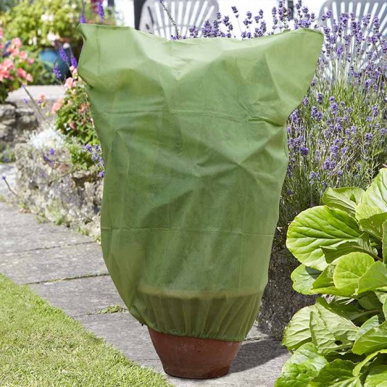 G30 Plant Warming Fleece Covers 2.0m x 1.5m 3pk with drawstrings, frost protection, pest barrier, breathable – Keans