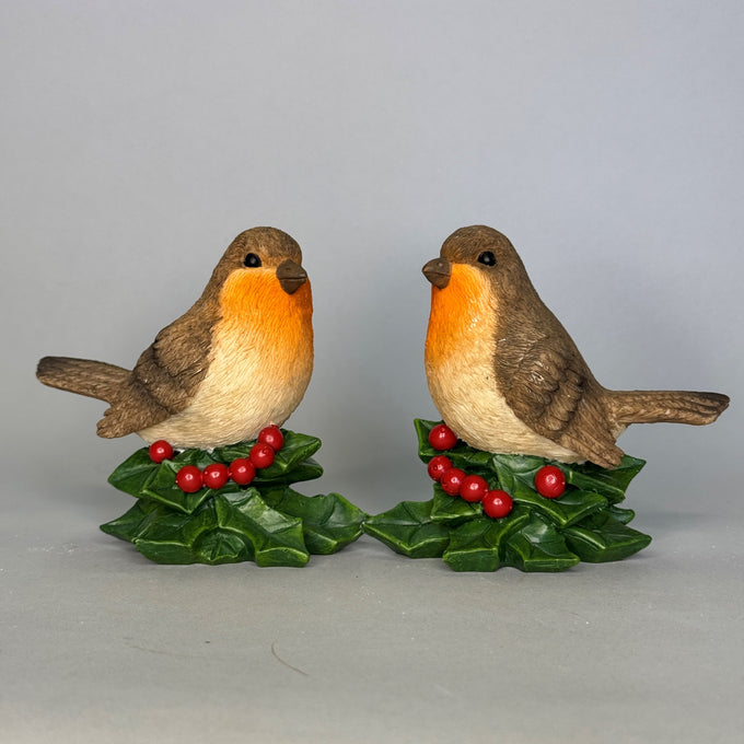 Christmas Robins on Holly – 10 cm - Image 1