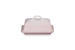 Le Creuset Shell Pink stoneware butter dish, thermoresistant, scratch-resistant, dishwasher safe – available at Keans