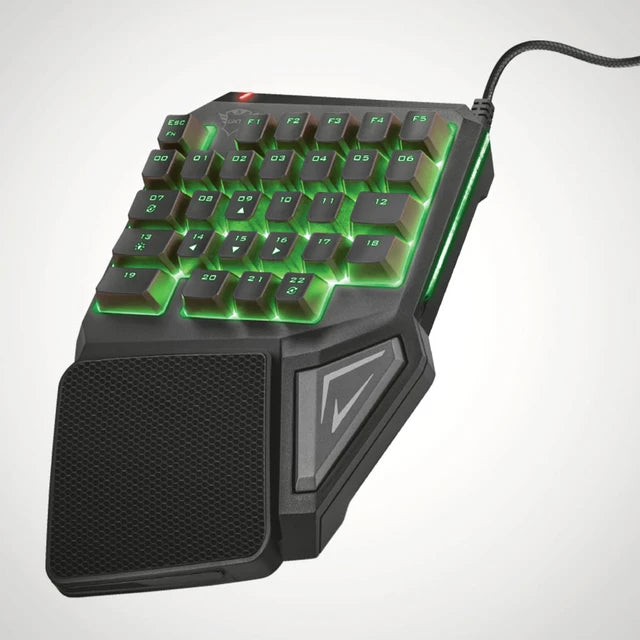 Trust One Hand Gaming Keyboard | T22881 - Image 2