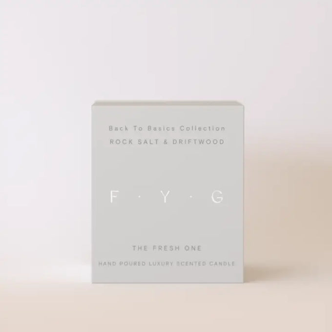 Rock Salt & Driftwood Candle F.Y.G - Image 2