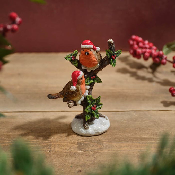 Robin Pair on Holly Tree Resin ornament 11.5x6x13.5cm - Image 2
