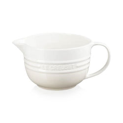 Le Creuset 2L stoneware mixing jug in Meringue with oversized handle and spout for easy pouring – Keans Claremorris