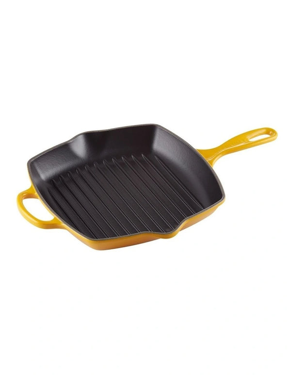 Le Creuset 26cm cast iron Nectar Square Grillit with enamel interior, grooves for fat drainage, oven and induction safe –