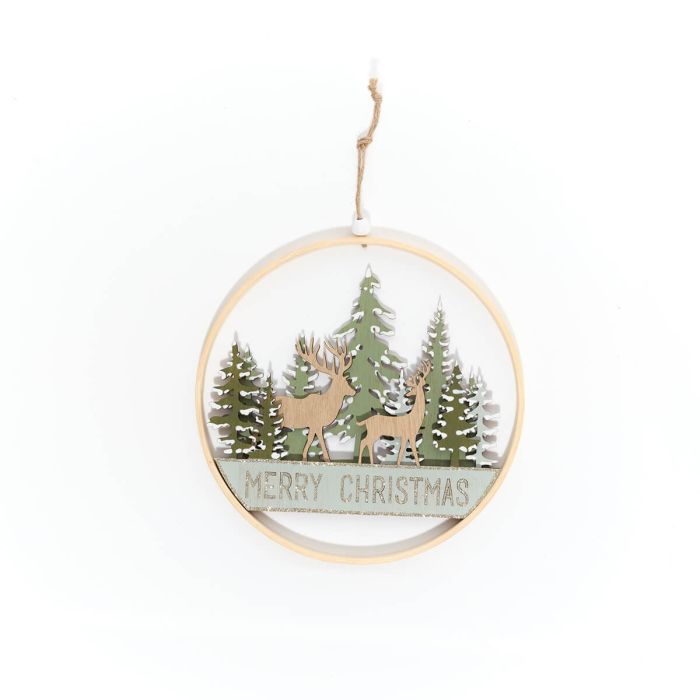 Round wooden hanger with cut-out woodland stag scene and "Merry Christmas" text, 20x20cm.