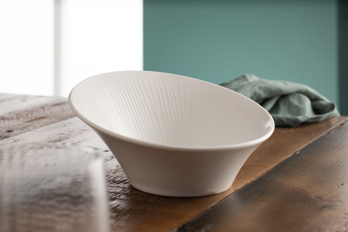 Belleek Living Erne Serving Bowl elegant ceramic design perfect for serving, available at Keans Claremorris.