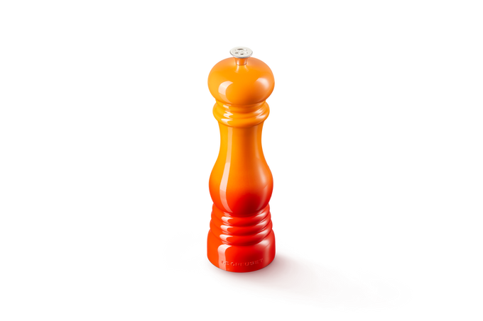 Le Creuset Classic 21cm Salt Mill in Volcanic finish – durable kitchen grinder | Keans Claremorris