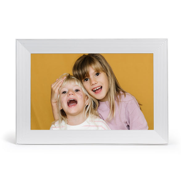 AURA Carver 10.1" WiFi digital photo frame with 1280x800 HD display, touchbar, and Aura app – Keans Claremorris.