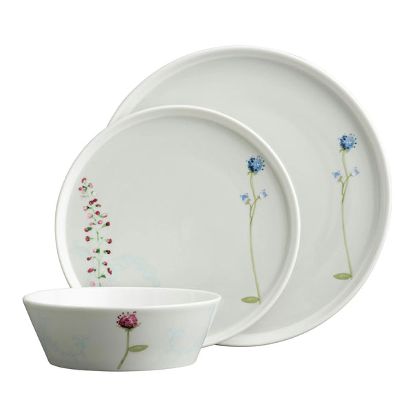 Aynsley Camille Pale Jade 12 Piece Fine China Dinner Set with floral accents, gift-boxed, available at Kean’s Claremorris. –