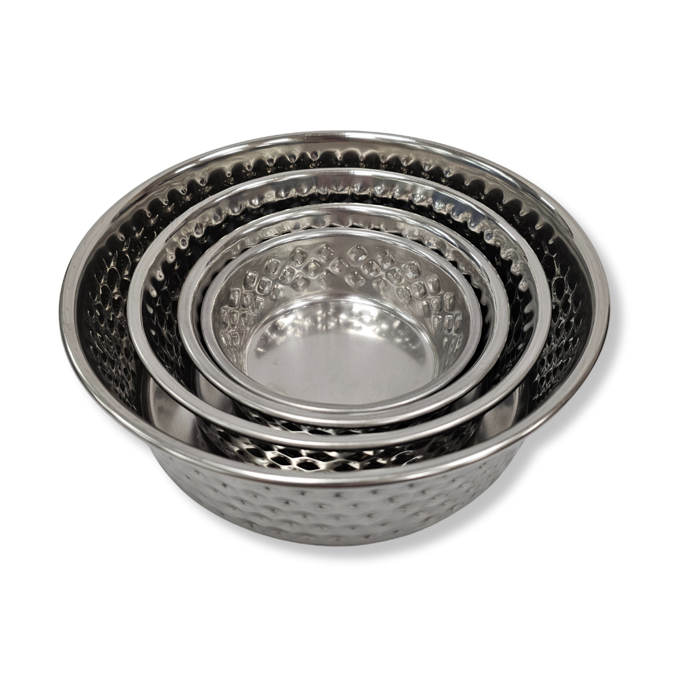 Embossed silver cat bowl 1800ml for pets, durable and stylish | Keans Claremorris