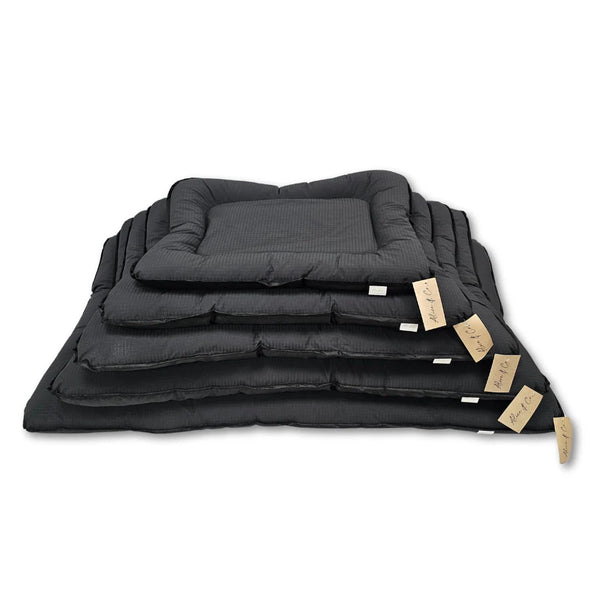 Alice & Co - Rocky Black - Crate Mat Keans Claremorris