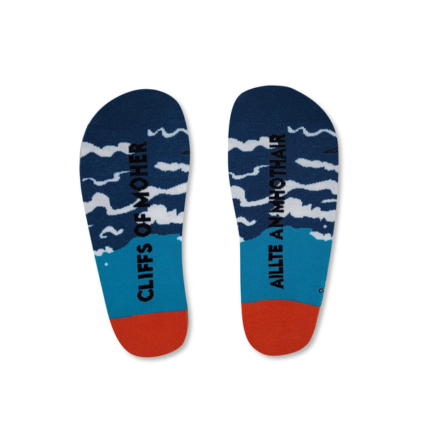 Cliffs of Moher socks 8-12 featuring majestic Wild Atlantic Way design, inspired by Ireland’s iconic 214m sea cliffs – Keans