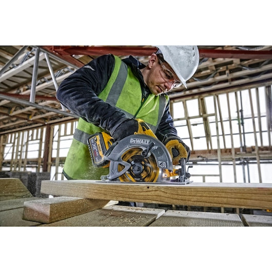 DeWalt XR FlexVolt Circular Saw 190mm | DCS578N - Image 3