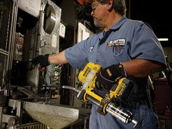 Dewalt DCGG571M1 Cordless XR 18V Grease Gun with 4.0Ah Li-ion Battery – Available at Keans Claremorris