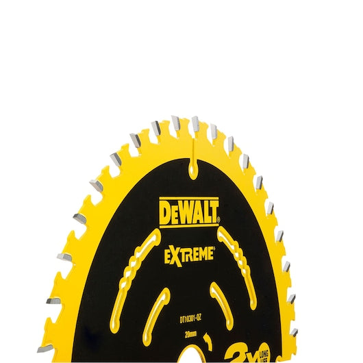 Dewalt Extreme Framing Blade 165x20x40T for precision cutting – available at Keans Claremorris store.