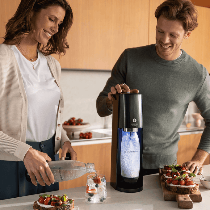 Sodastream E-Terra Starter Kit + CO2 Cylinder - Image 7