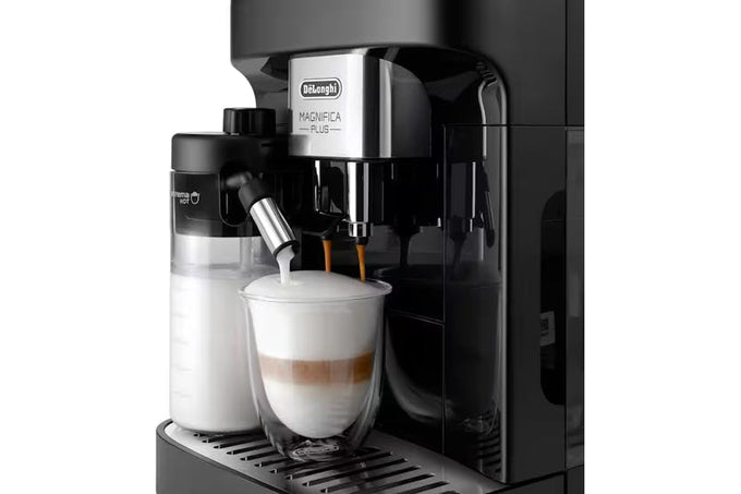 DeLonghi Magnifica Plus ECAM320.60.B black automatic bean-to-cup coffee machine | Keans Claremorris