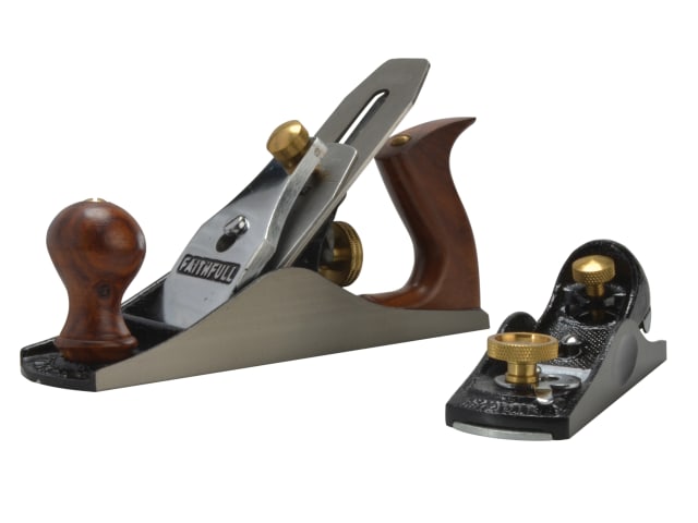 No4 & no6012 Plane Set with Bags for woodworking, durable metal construction – available at Keans Claremorris