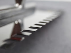 FAI/Full Notched Trowel 13" | FAISGTNOT10S