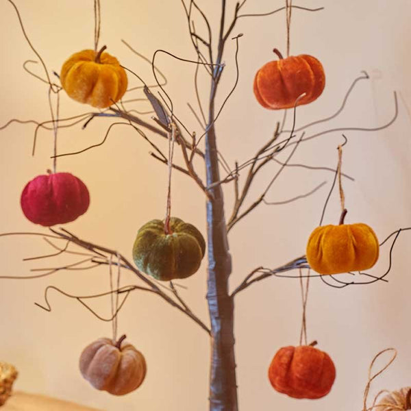Fall MiniKin – 7 Pack Miniature Plush Pumpkins Keans Claremorris