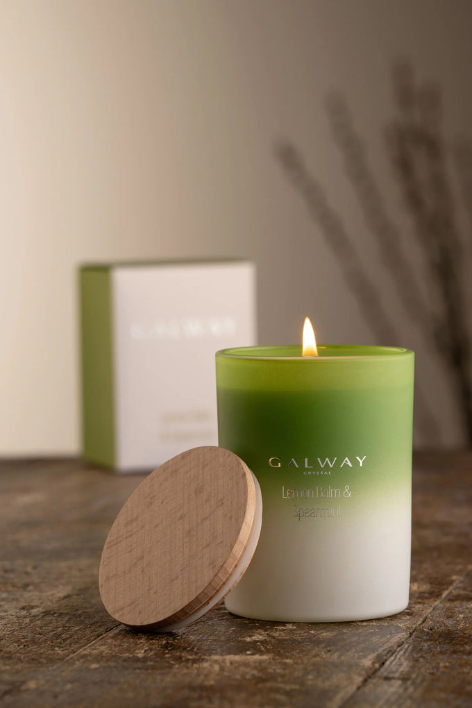 Lemon Balm & Spearmint Wooden Lid Jar Candle - Large - Image 2