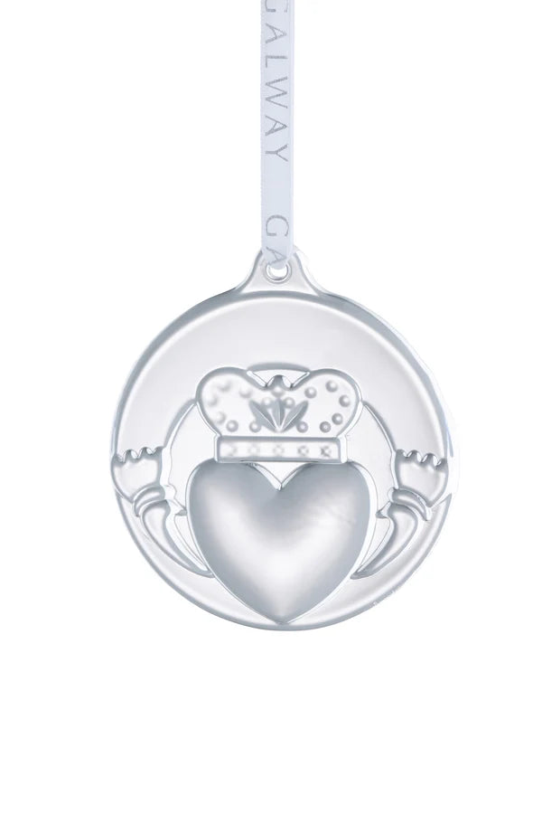 Claddagh Embossed Flat Hanging Ornament - Image 1