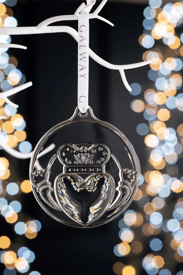 Claddagh Embossed Flat Hanging Ornament - Image 2