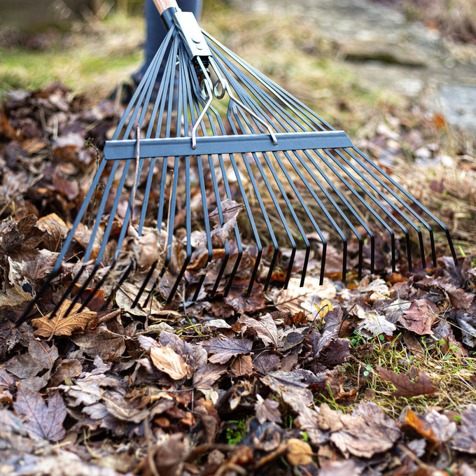 Ames Flat Tine Leaf Rake CS Tools 152 cm - Image 3