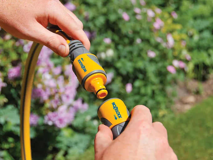 Hozelock Double Male Connector - Image 4