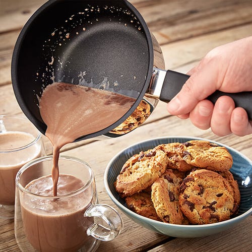 Judge Vista 14cm 1L Non-Stick Draining Milk Pan – Durable, Easy-Clean Cookware | Keans Claremorris