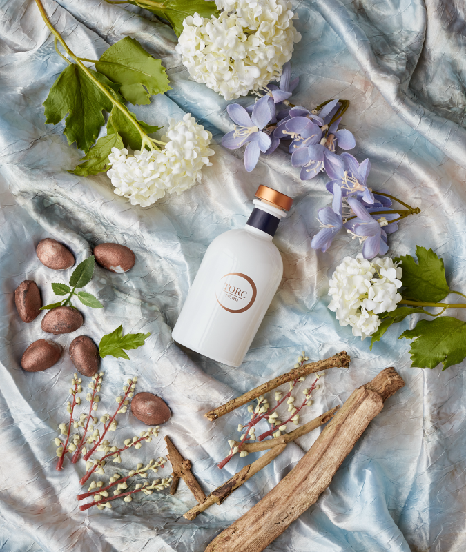 TORC Jasmine & Dark Amber Diffuser with elegant glass bottle, aromatic scent – available at Keans Claremorris.