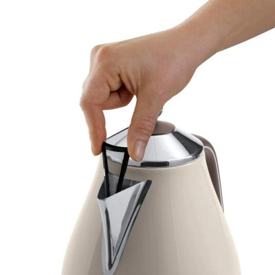 Delonghi KBOV3001.BG Cream Icona Vintage Kettle with retro design, 1.7L capacity – available at Keans Claremorris