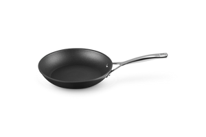 Le Creuset TNS 22cm Frying Pan