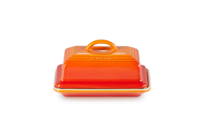 Le Creuset Volcanic stoneware butter dish, thermoresistant, scratch-resistant glaze, dishwasher safe – Keans Claremorris