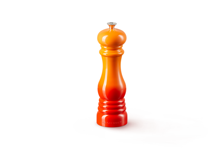 Le Creuset 21cm Volcanic Pepper Mill with adjustable ceramic grinder, durable ABS, stylish design – Keans Claremorris